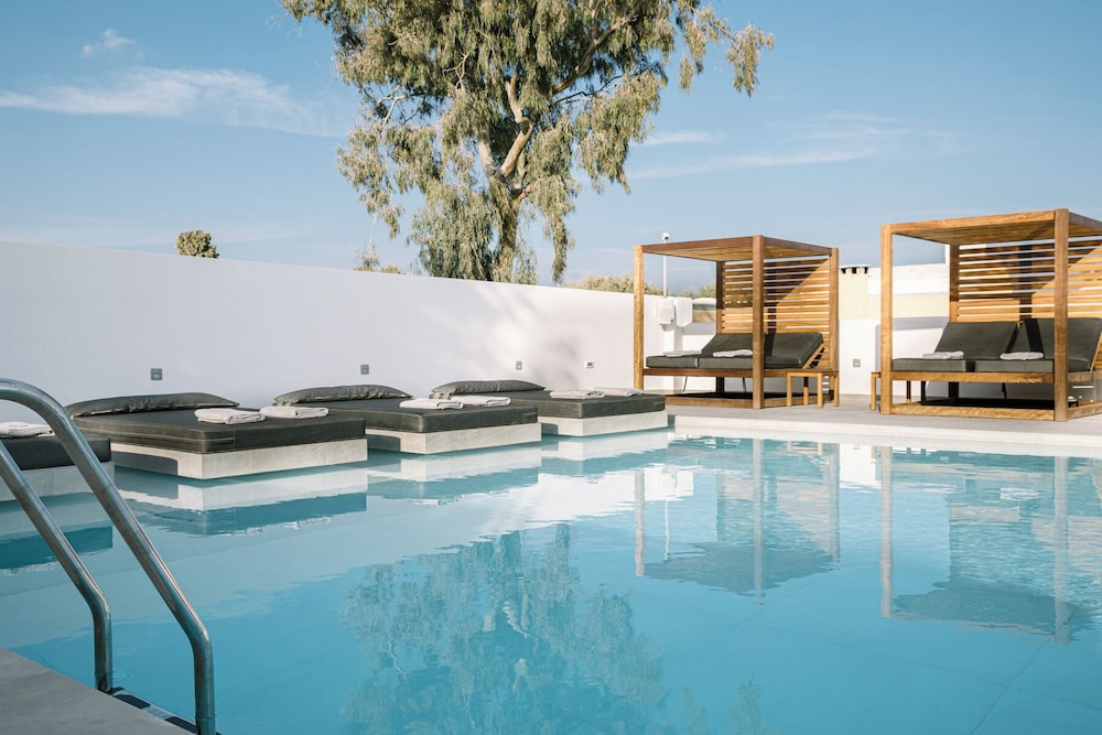 Kalisti Hotel And Suites 44/72