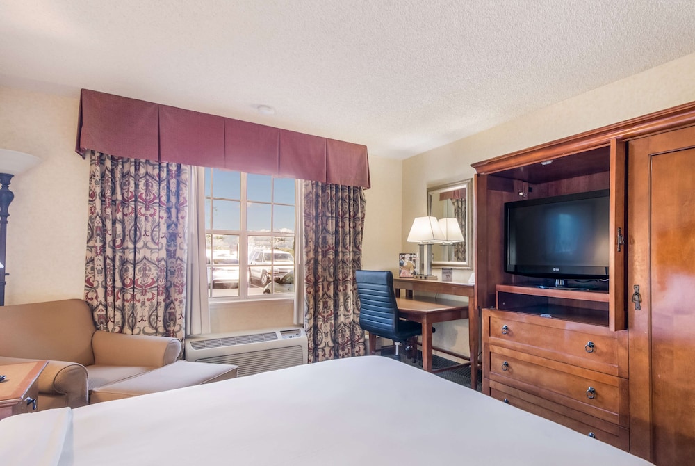 Red Lion Hotel Portland Airport 17/33