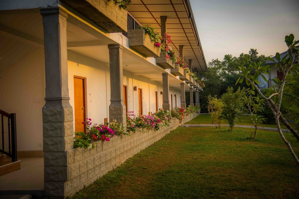 Sungreen Resort And Spa 31/44