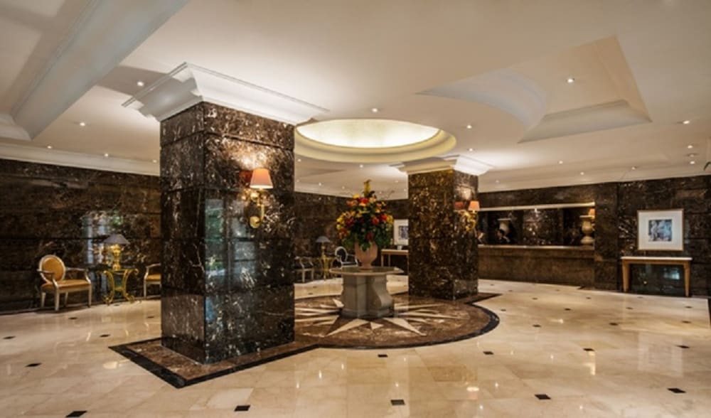 Batavia Apartments Hotel Service Residences 6/52