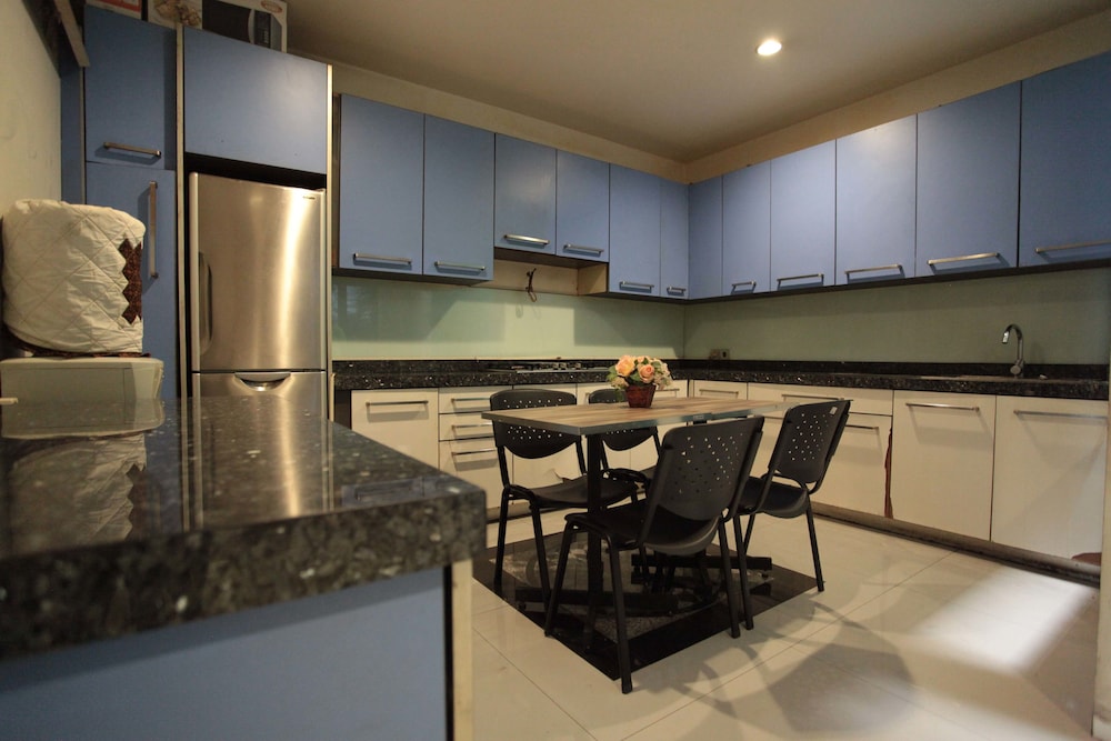 Legreen Suite Tebet 18/26