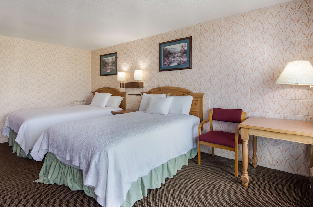 Americas Best Value Inn Wytheville 13/36