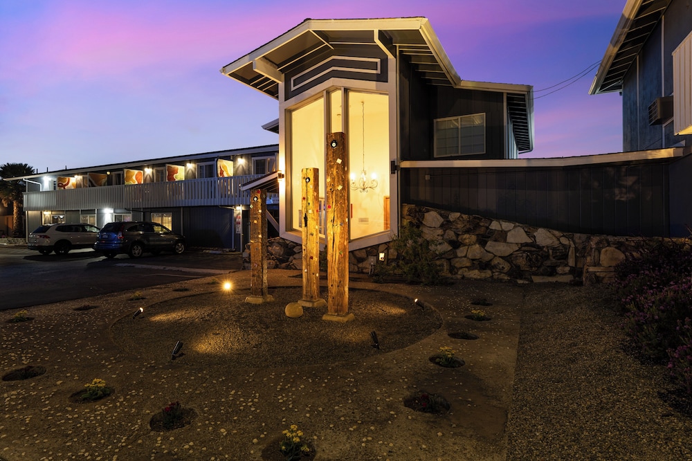 Gateway Lodge 25/36