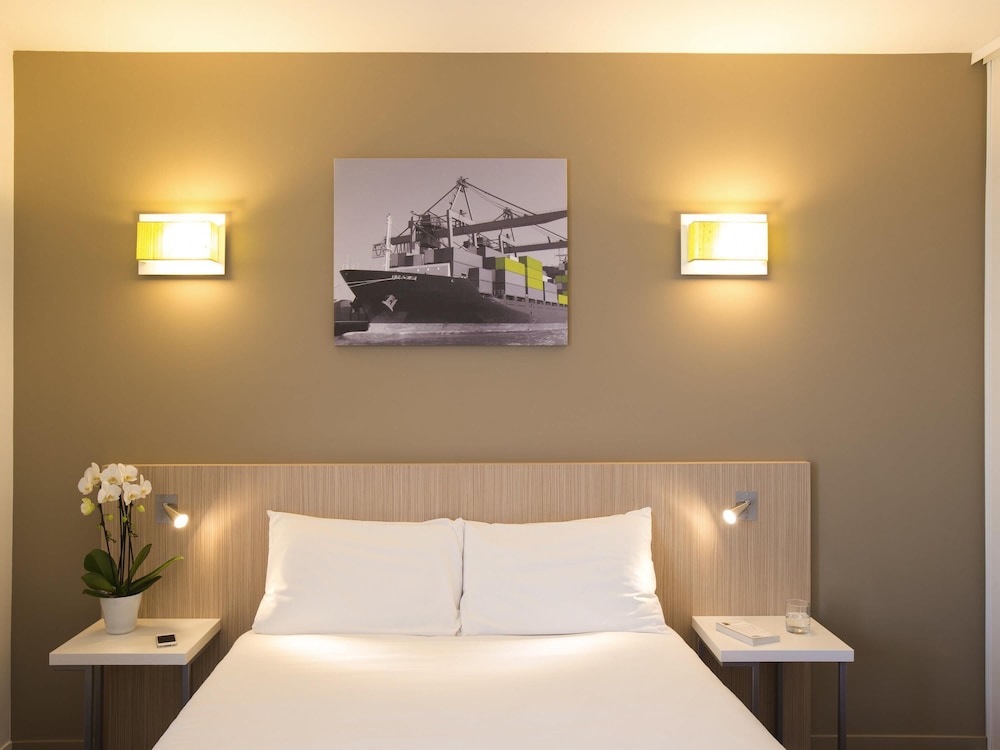 1 BEDROOM, APARTMENT