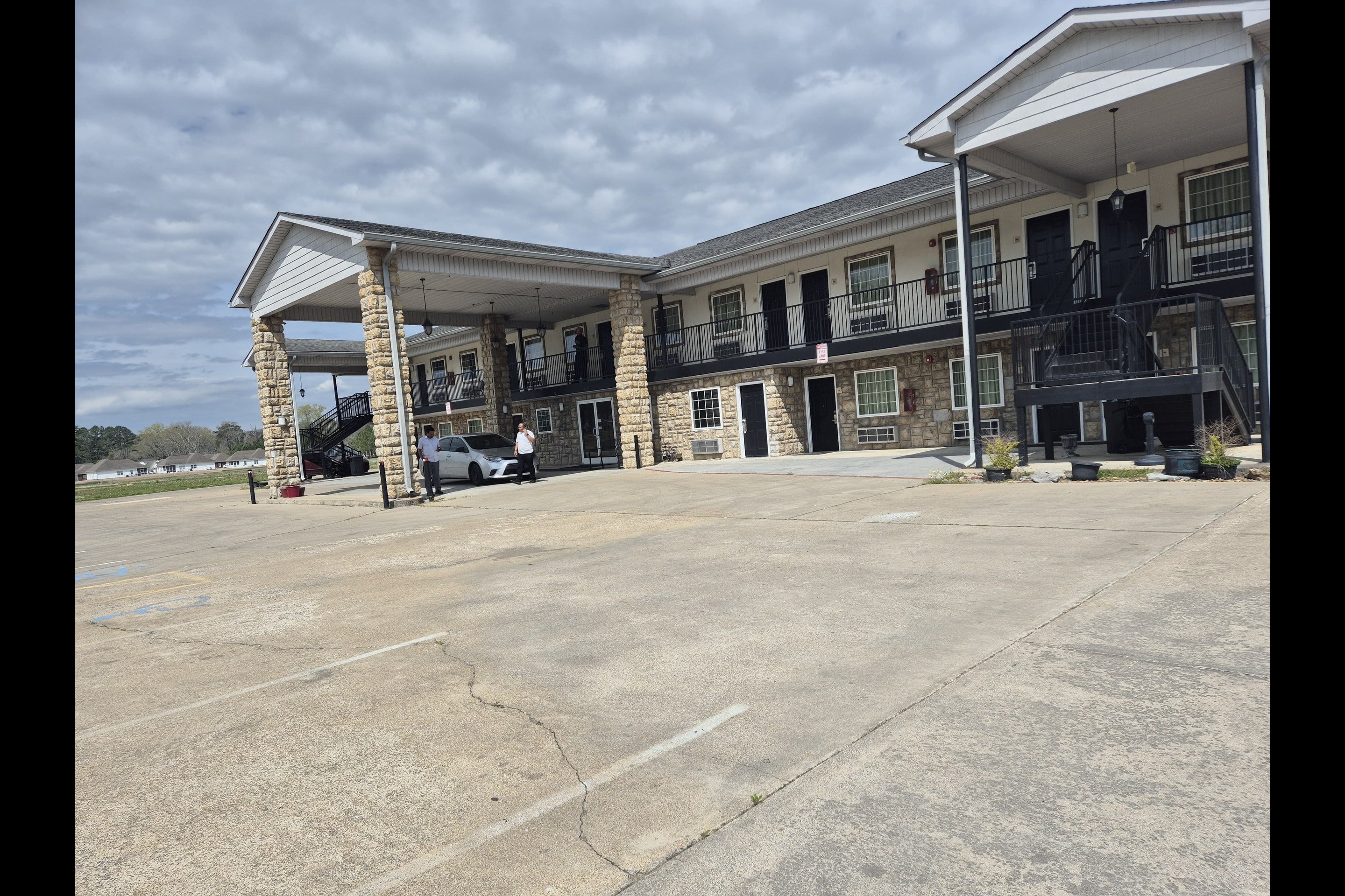 General Bragg Inn & Suites Chickamauga 15/19