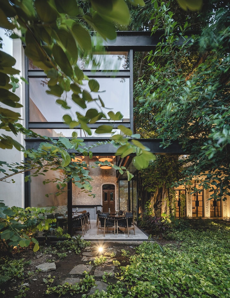 Adoro Hotel Boutique 43/50