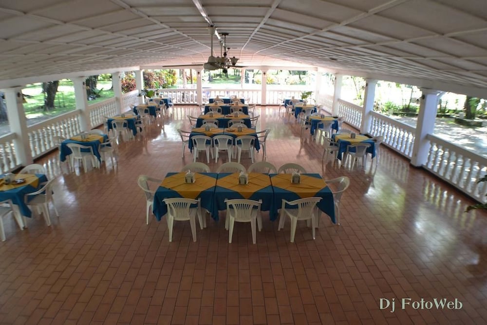 La Isla Hotel 14/35