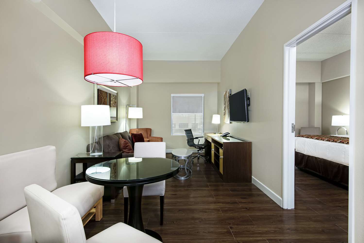 Hawthorn Suites By Wyndham Mcallen 10/21