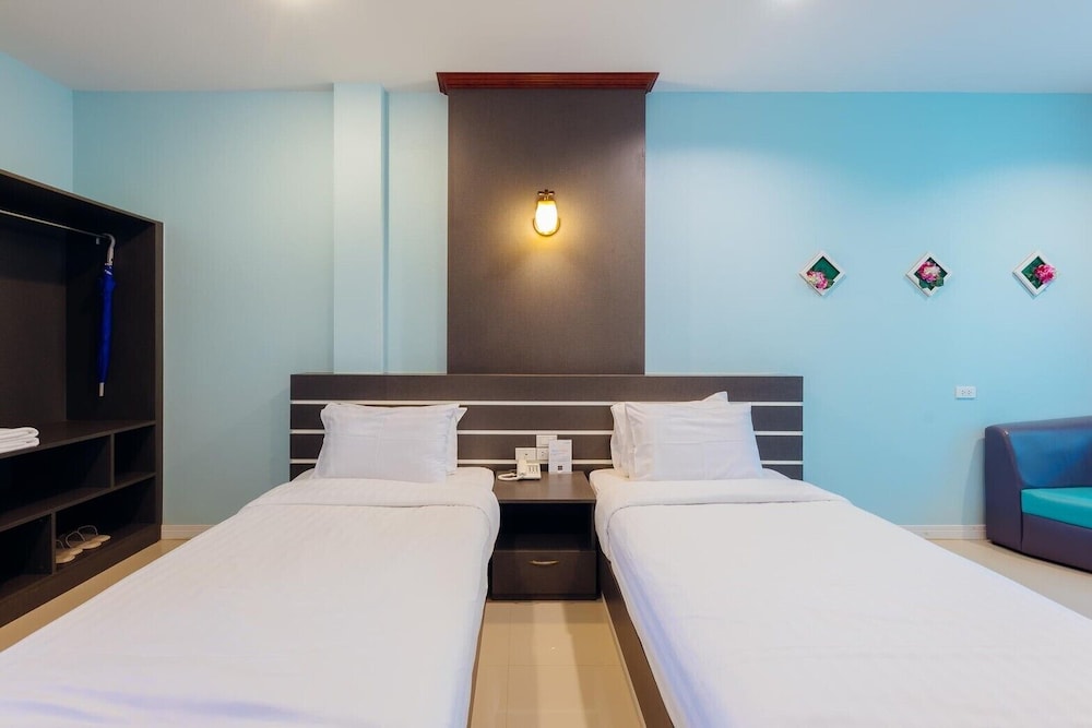 The Room at Maesai 11/40
