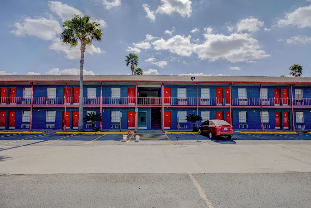 Texas Inn Brownsville by Hotel O 40/53