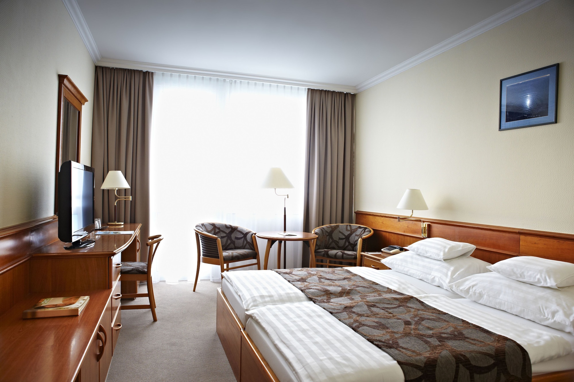 Comfort, Twin Beds, Balcony 2/4