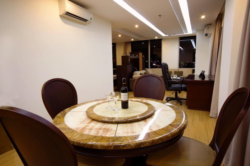 Nhat Linh Hotel Da Nang 27/31