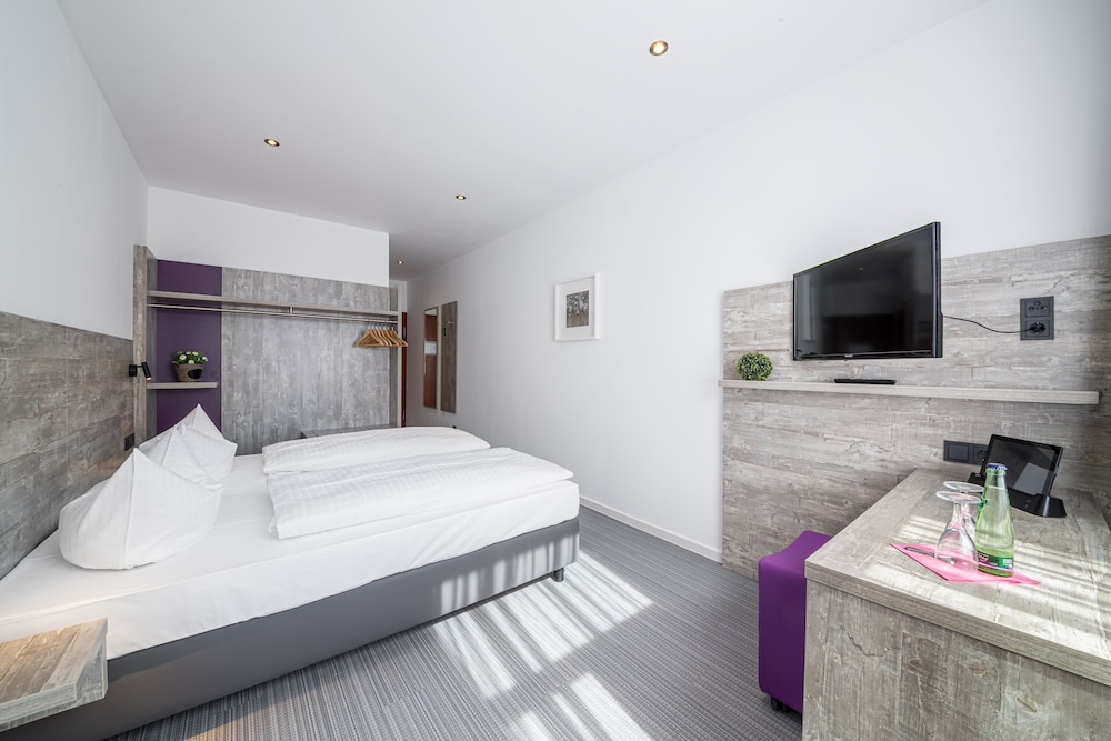 Best Living Hotel Arotel 20/67