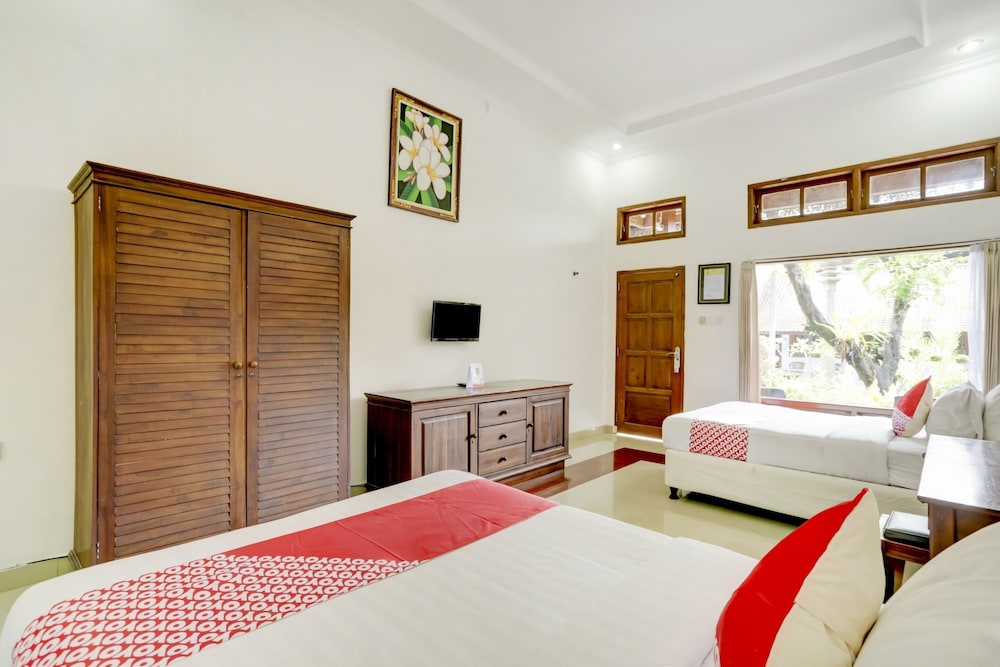 OYO 3261 Hotel Ratu 15/30