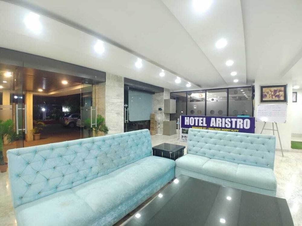 Hotel Aristro 11/50