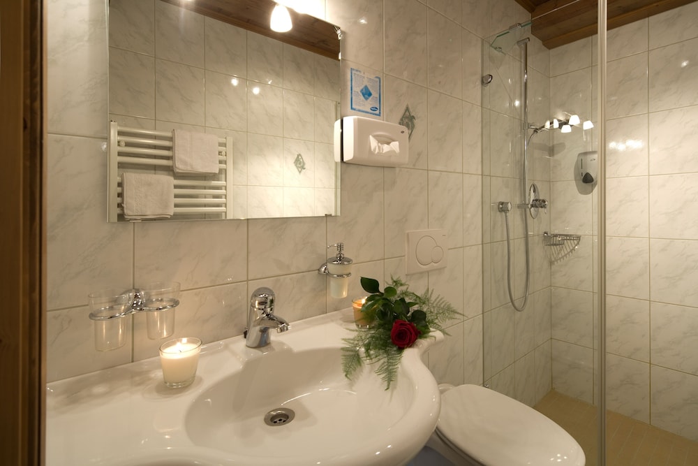 Hotel Obermair Fieberbrunn 30/33