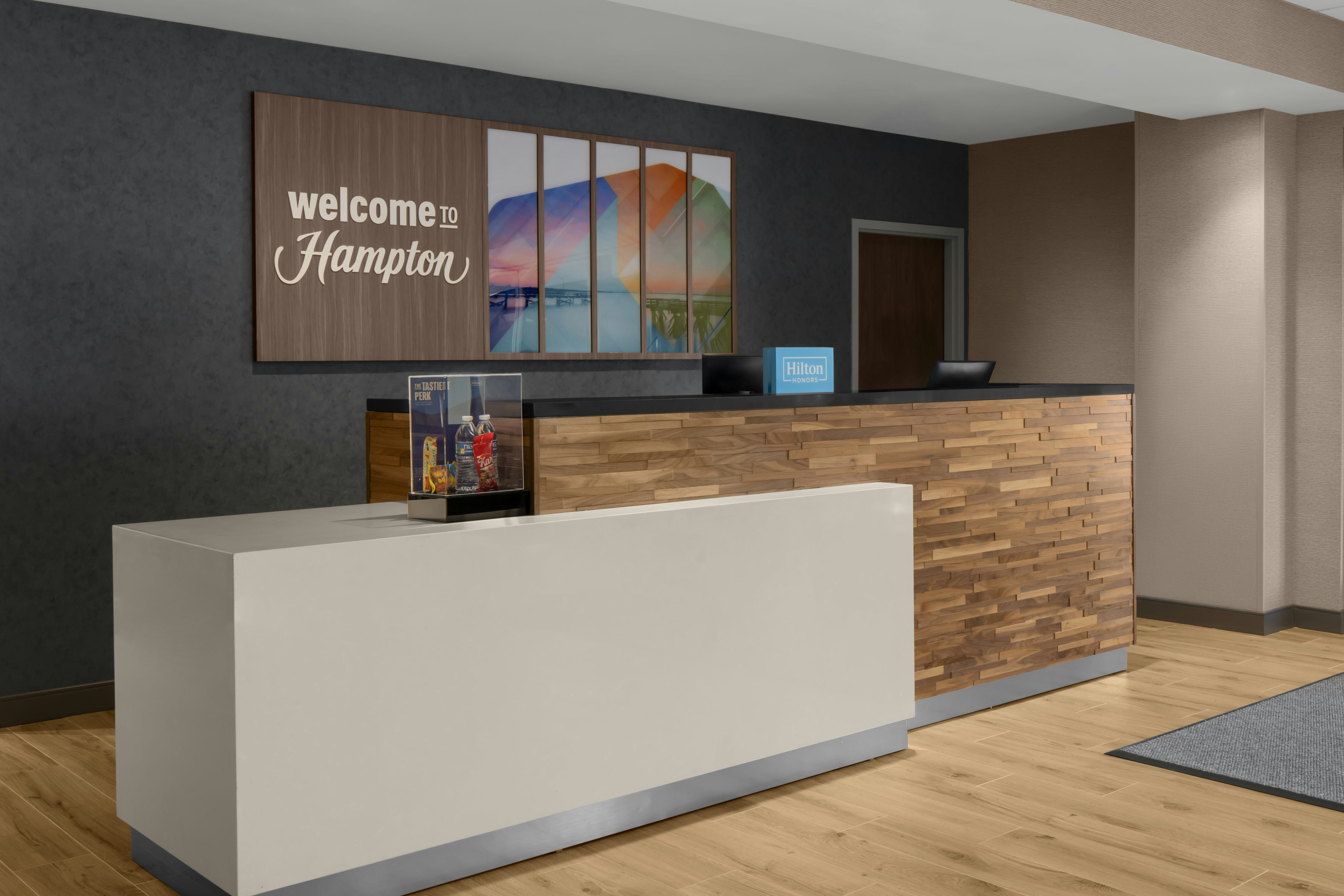 Hampton Inn & Suites by Hilton Long Island Farmingdale 5/29