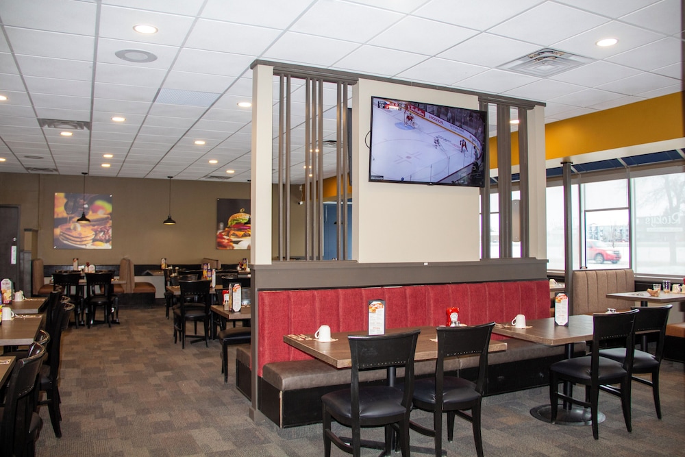 Travelodge by Wyndham Regina 45/65