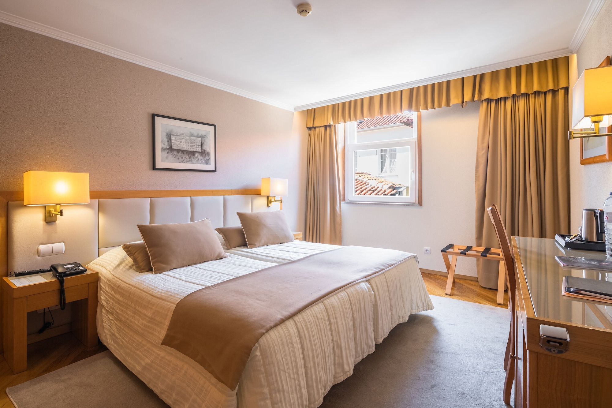 Room, Twin Beds