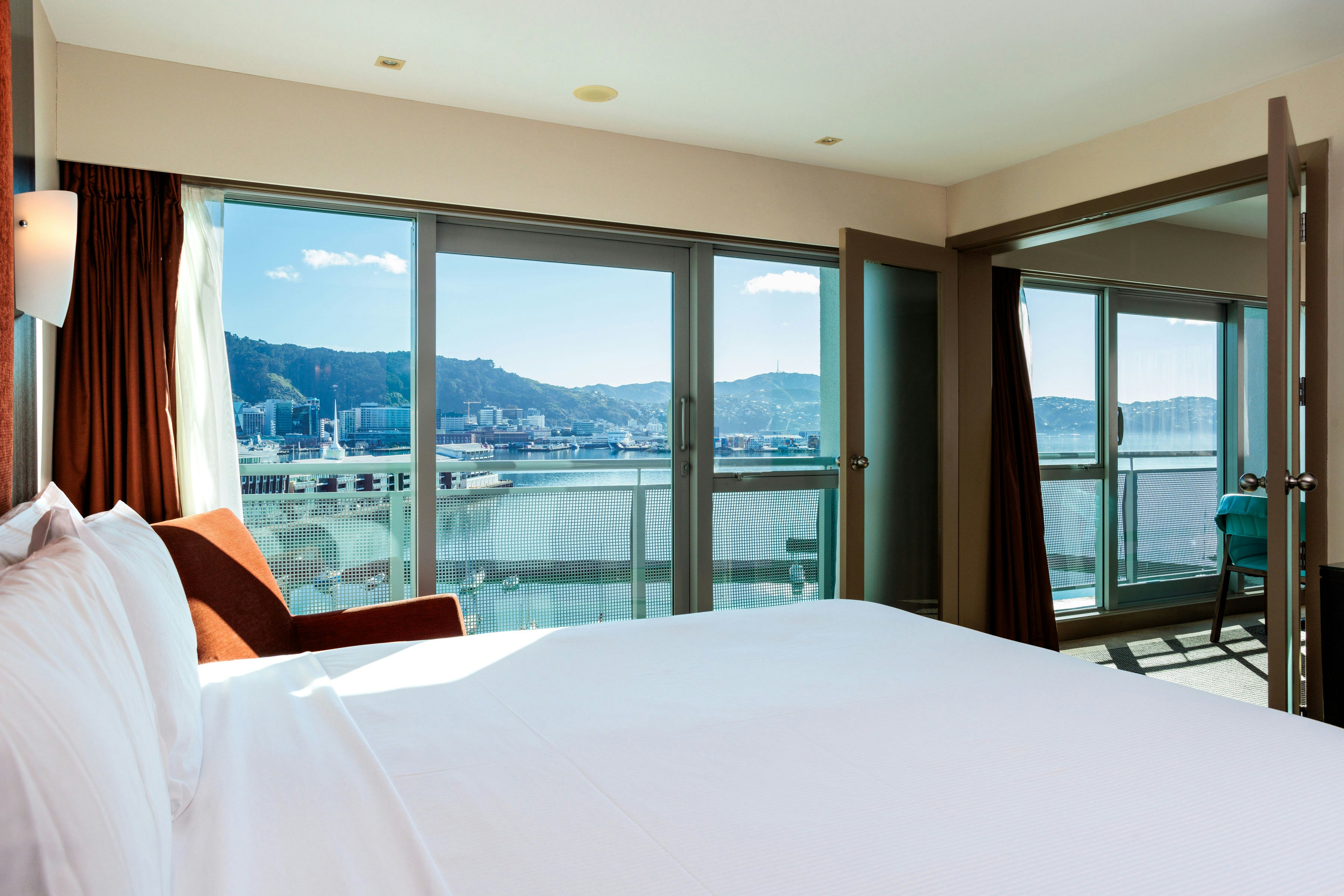 Junior Suite, King Bed