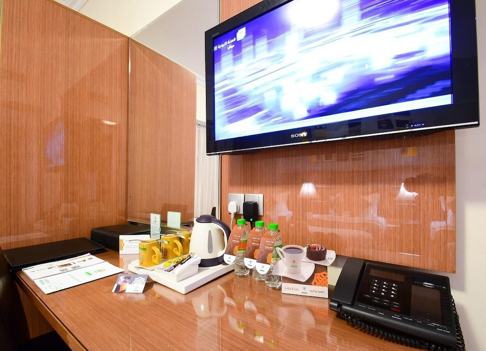 فندق نزل الشاكرين(Al Shakreen Golden Tulip (ex. Nozol Al Shakreen Hotel)) 46/54