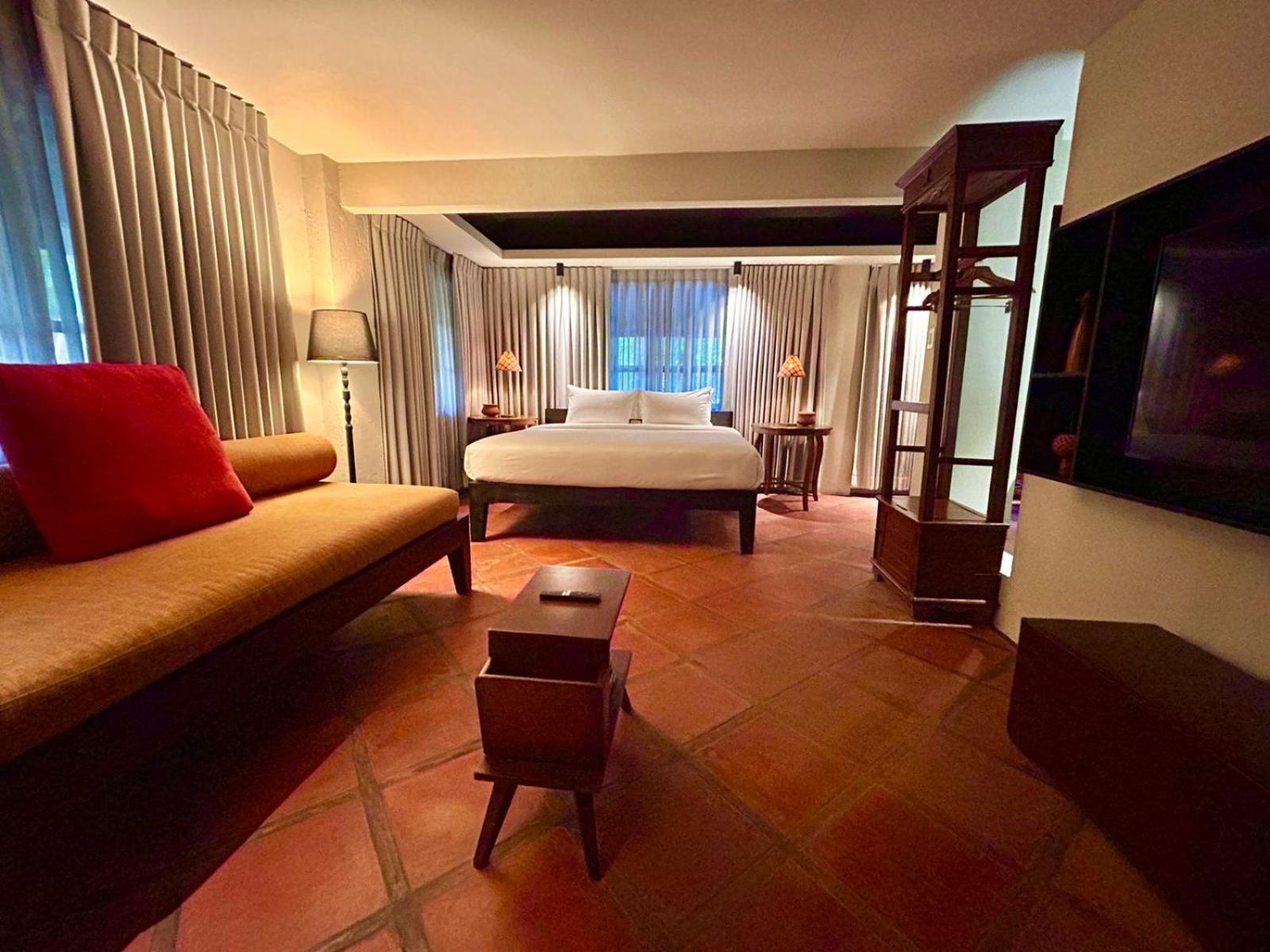 Premiere Suite