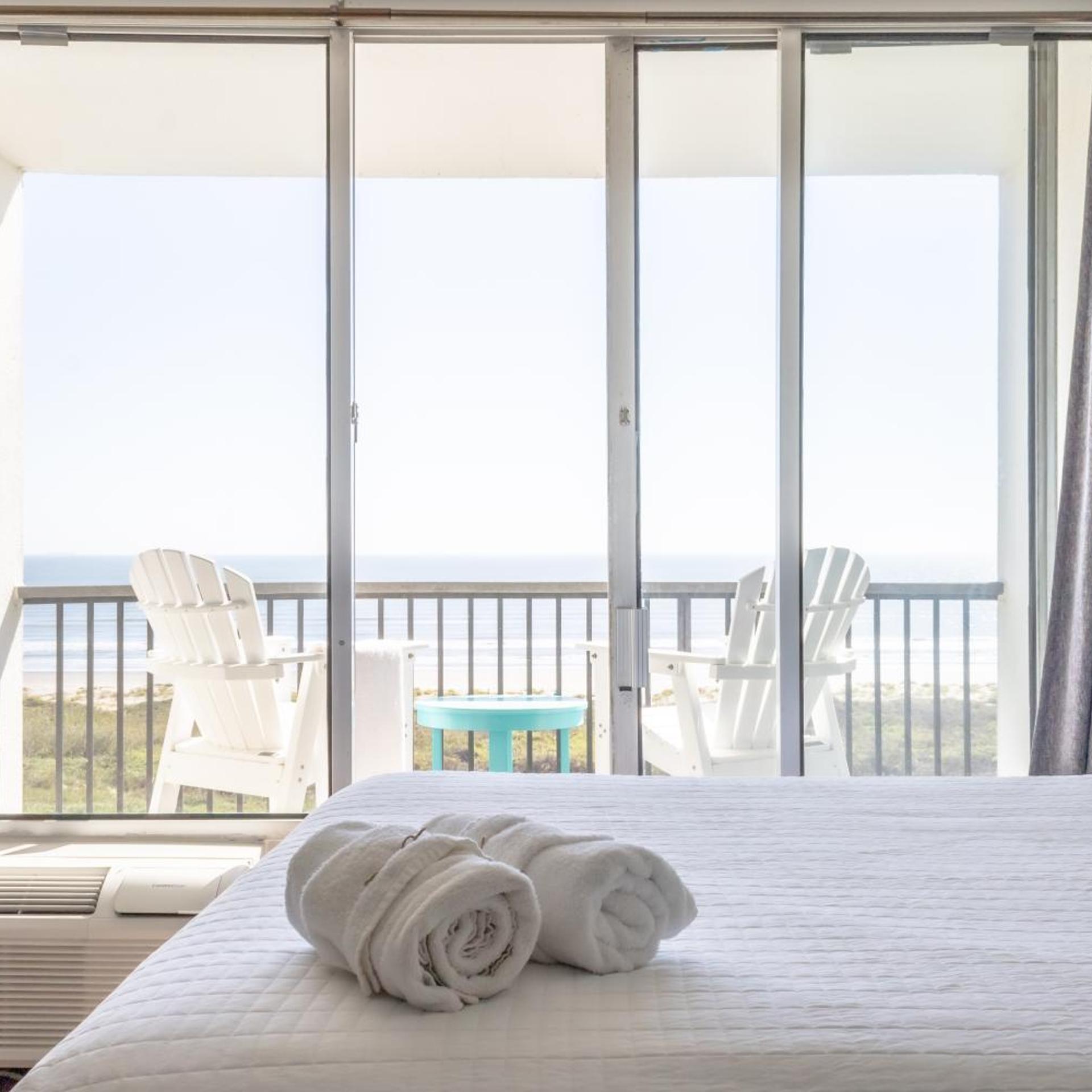 Studio, Gulf Side