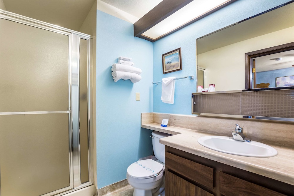 غرفة قياسية بسرير كينج، Rodeway Inn And Suites Big Water Antelope Canyon 6/7