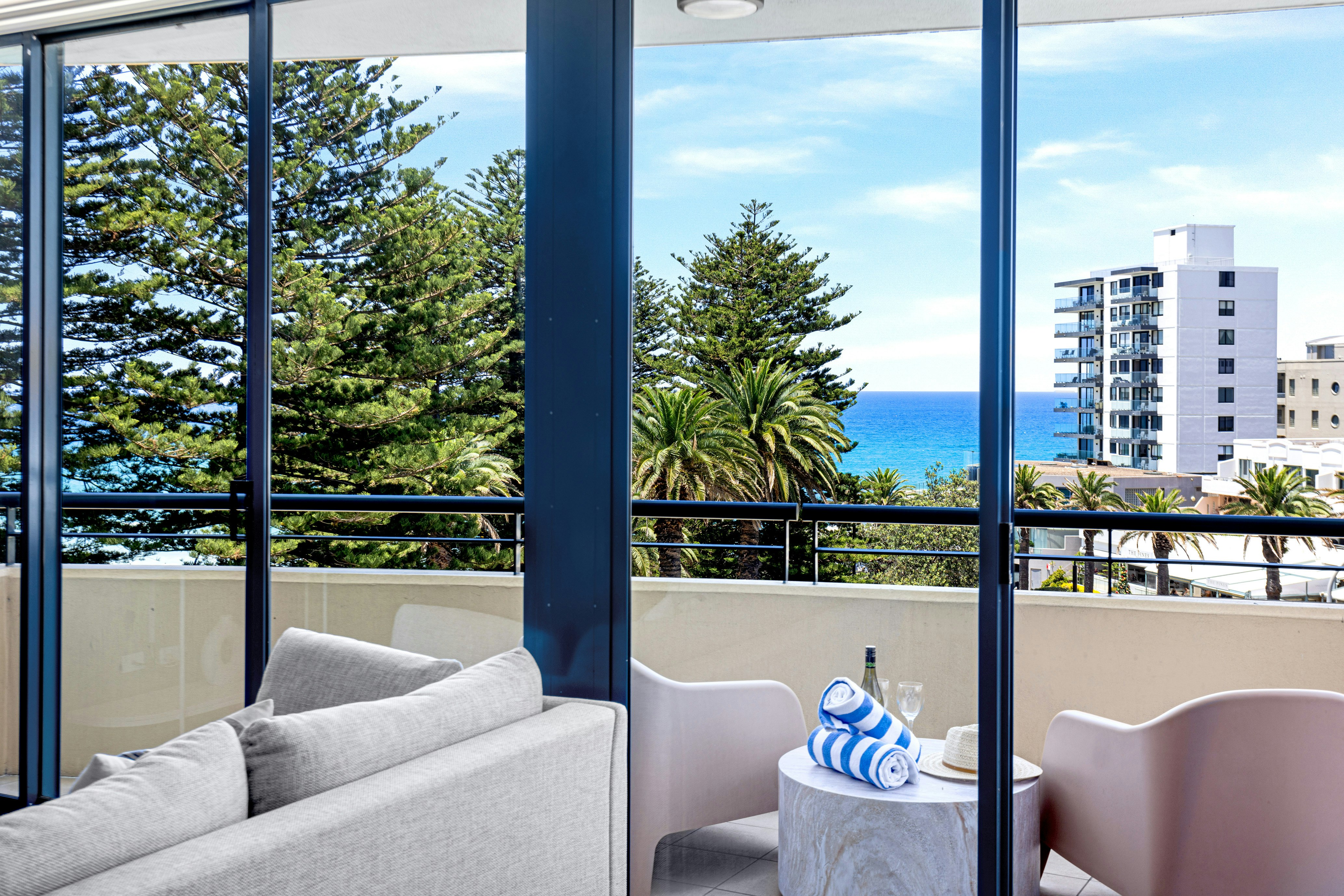 Quest Cronulla Beach 47/72