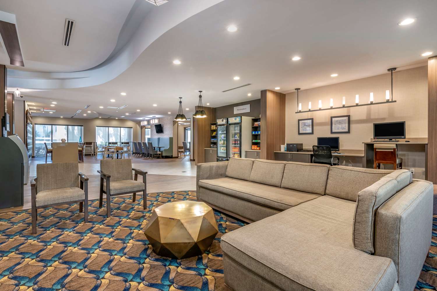 Comfort Suites Fort Lauderdale Airport & Cruise Port 11/18