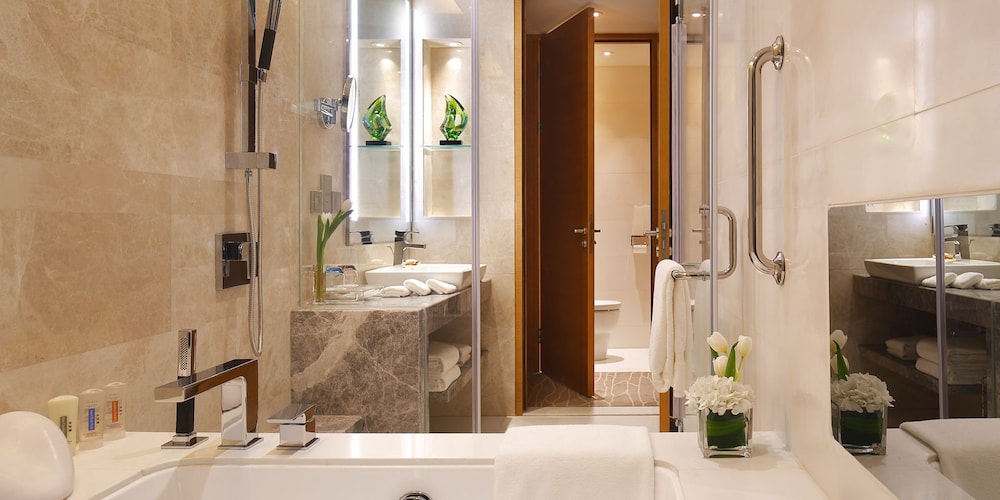 CROWNE PLAZA YANGZHOU 17/78