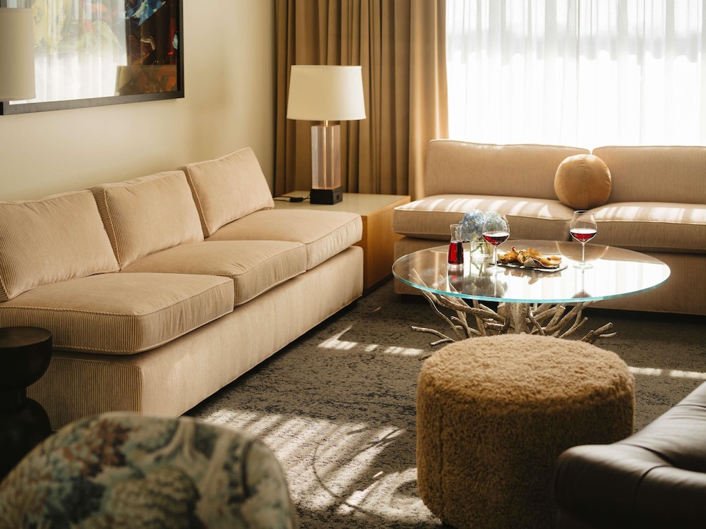 21C Museum Hotel Bentonville 42/68