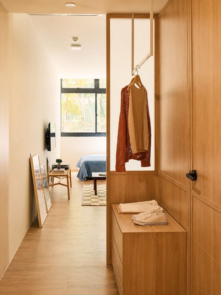 Alma House 33/54