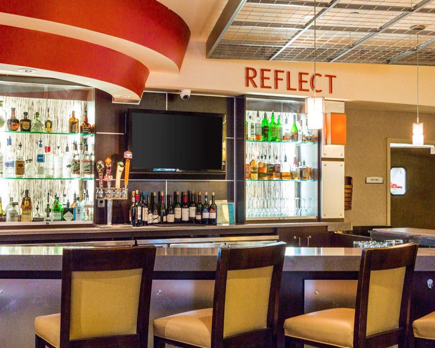 Cambria Hotel Traverse City 36/46