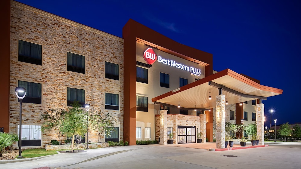 Best Western Plus College Station Inn and Suites 9/35