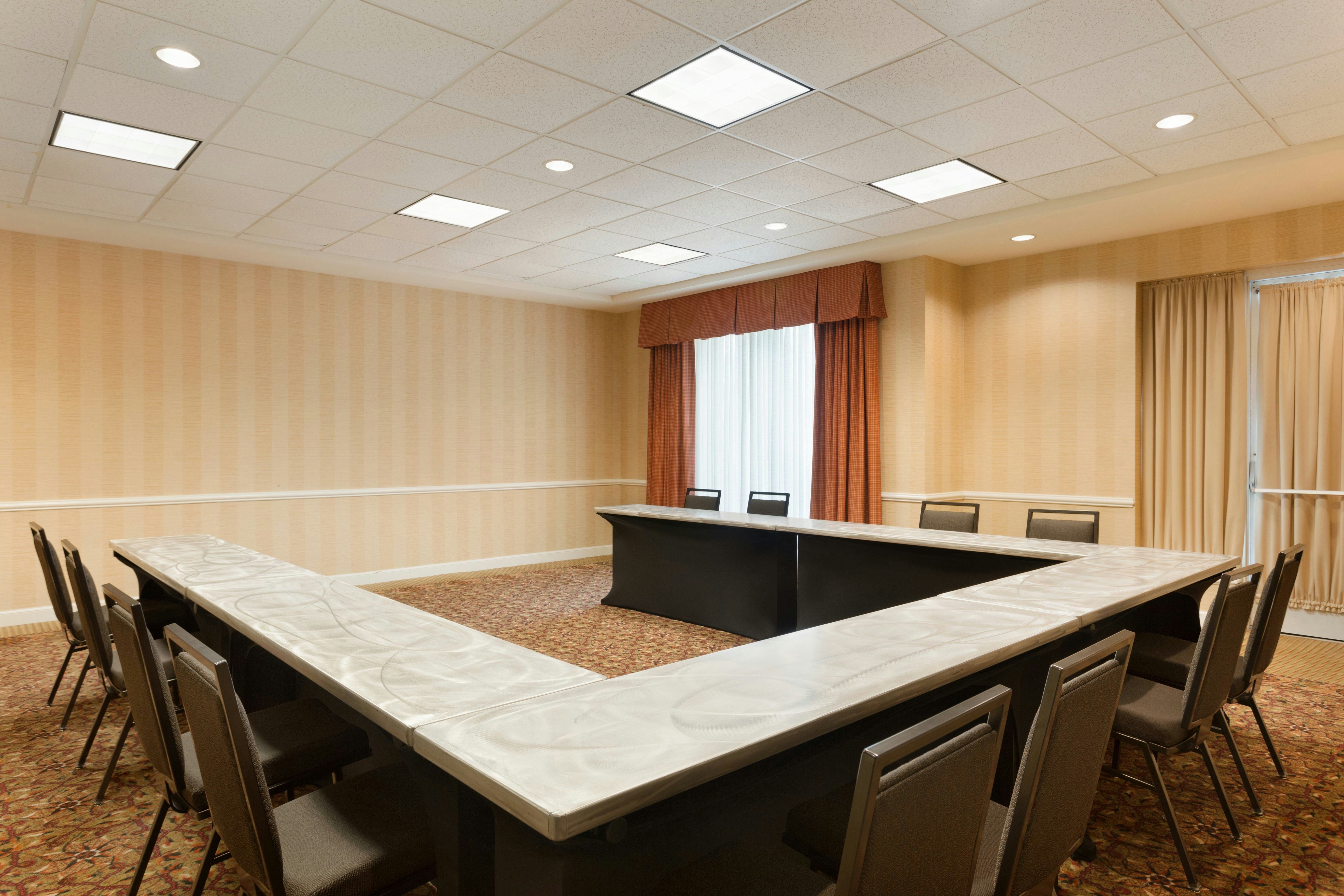 Hilton Garden Inn Chicago/Oakbrook Terrace 9/11