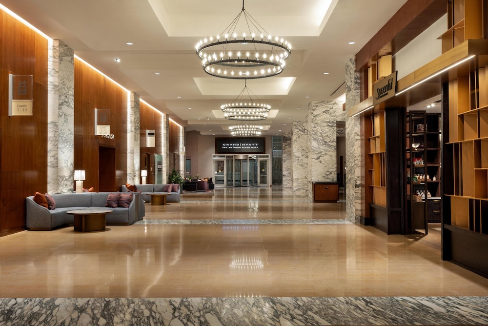 Grand Hyatt San Antonio River Walk 9/75