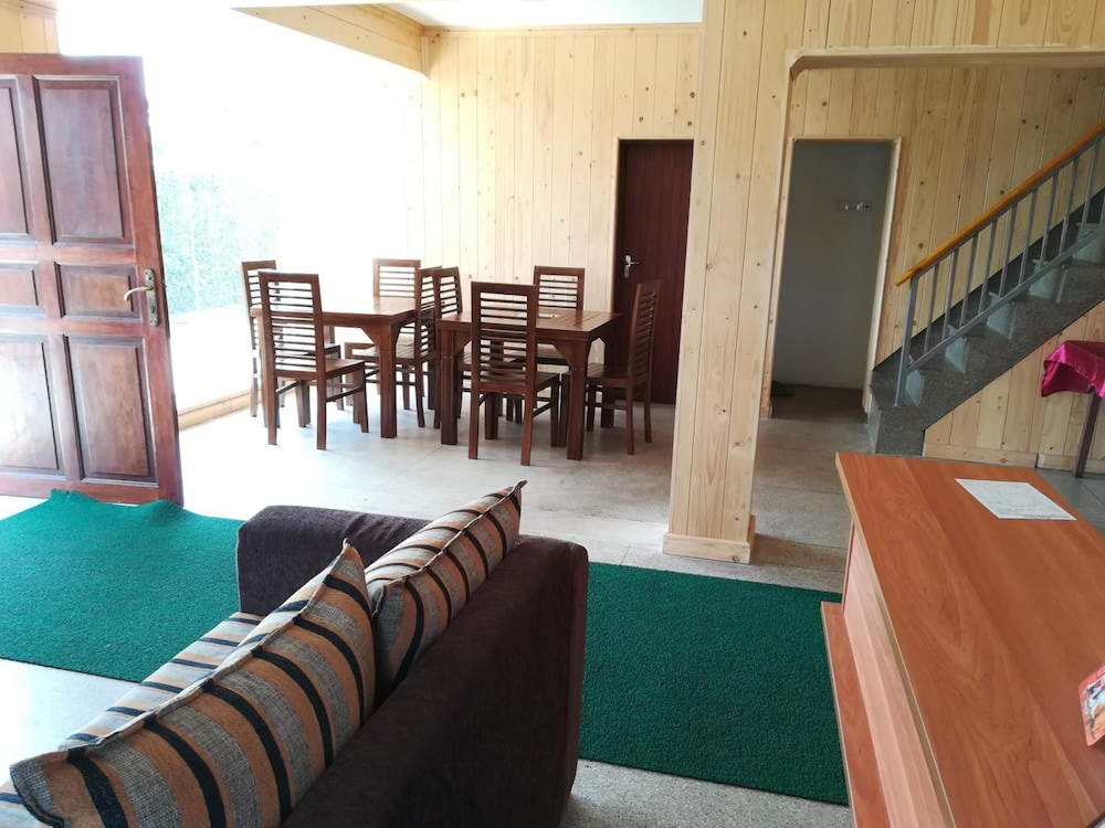 Blue Moon Guest House 28/45