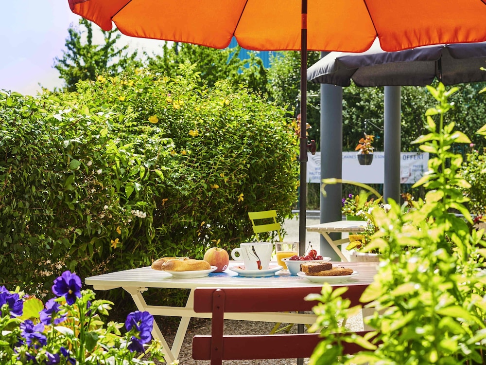 Ibis Budget Versailles Coignieres 44/50