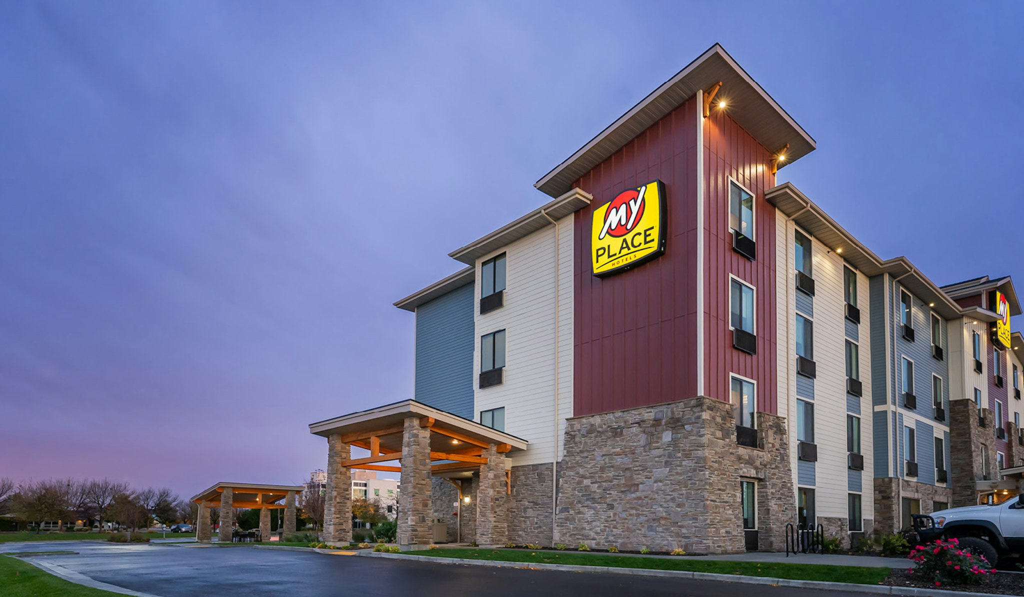 My Place Hotel-Boise/Nampa, ID-Idaho Center 1/16