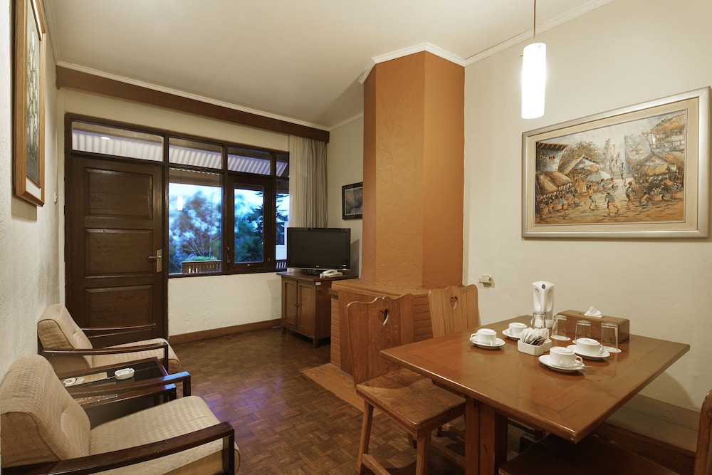 Puncak Pass Resort 52/76