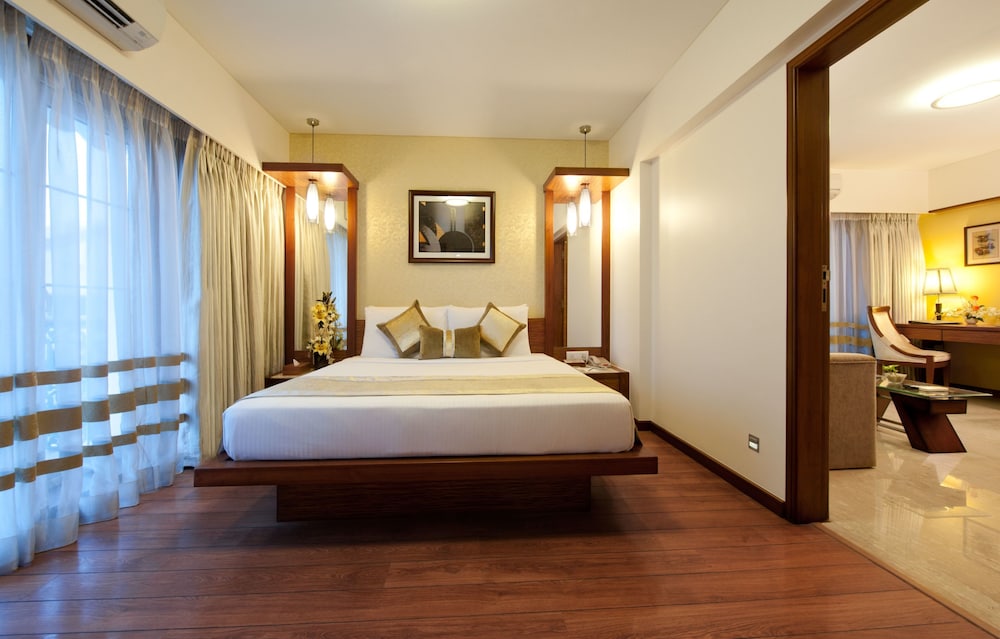 Grand Residency Service Apartment 14/40