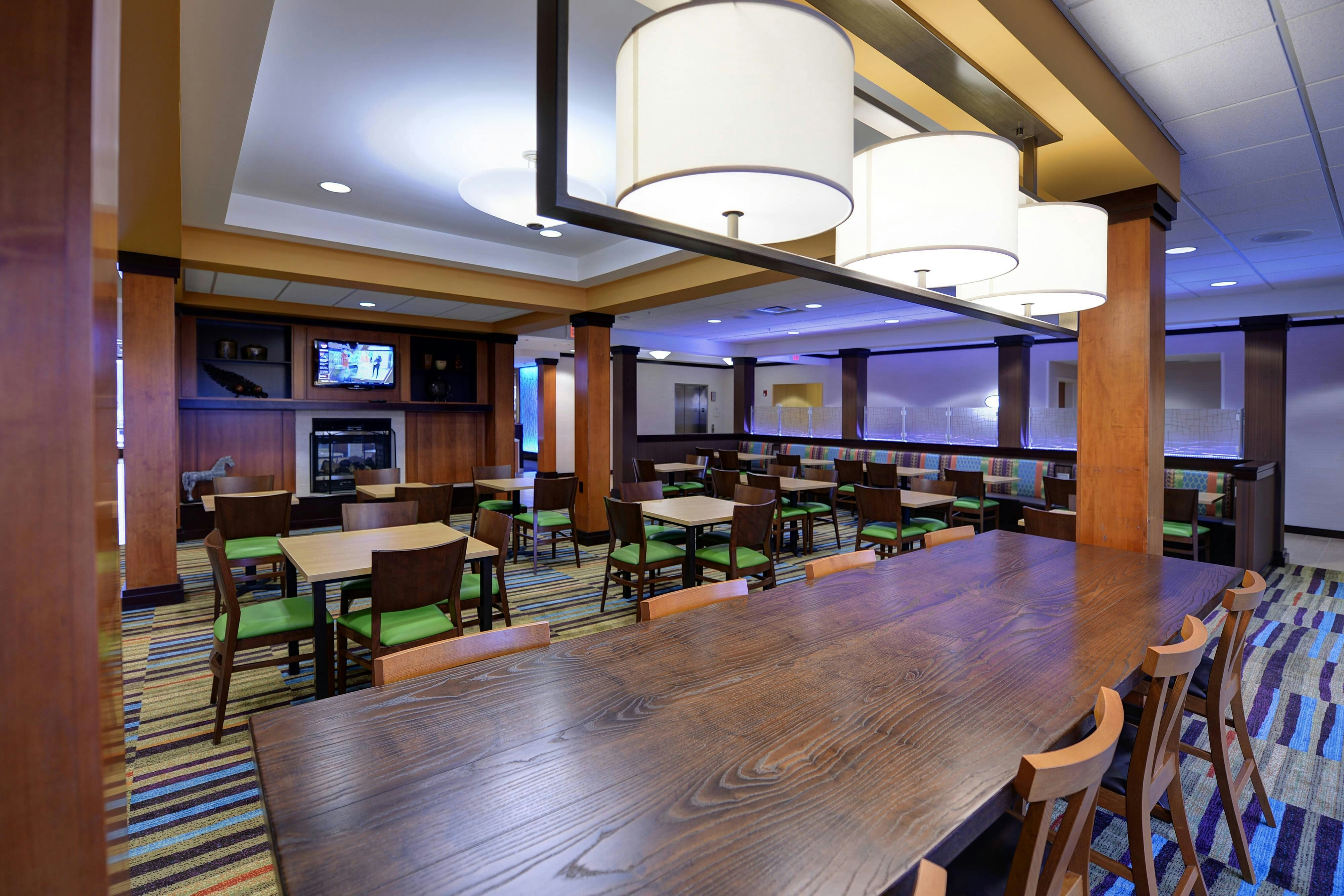 Fairfield Inn Suites Wausau 23/32