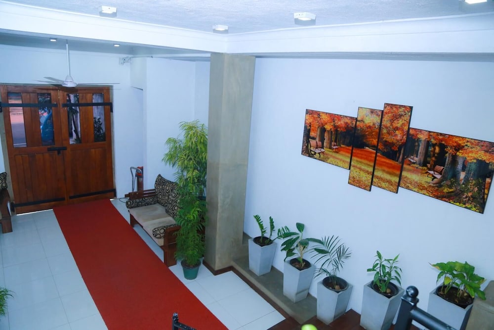 Yoho Elegance Range Resort 4/34