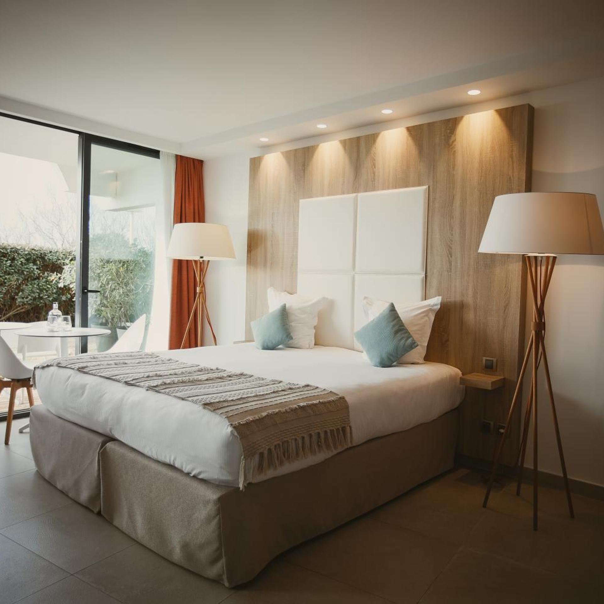 Room, Double Bed, Garden View