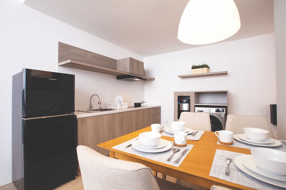 Ariama Serviced Residence 24/27
