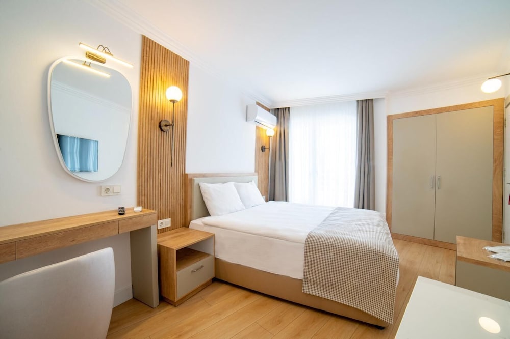 Altes Hotel 21/46