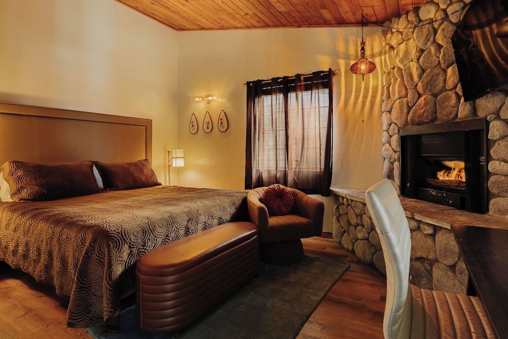 Black Forest Lodge And Cabins 13/50