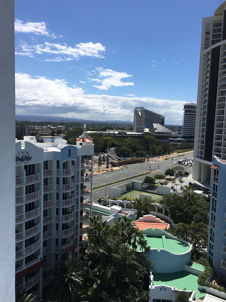 Bel Air on Broadbeach 7/50