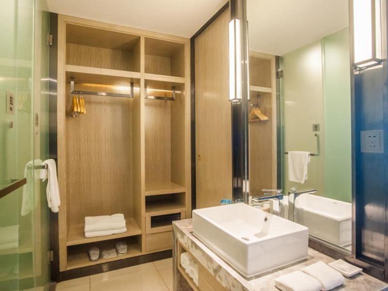Greentree Eastern Lianyungang Wanda Plaza Hotel 17/19